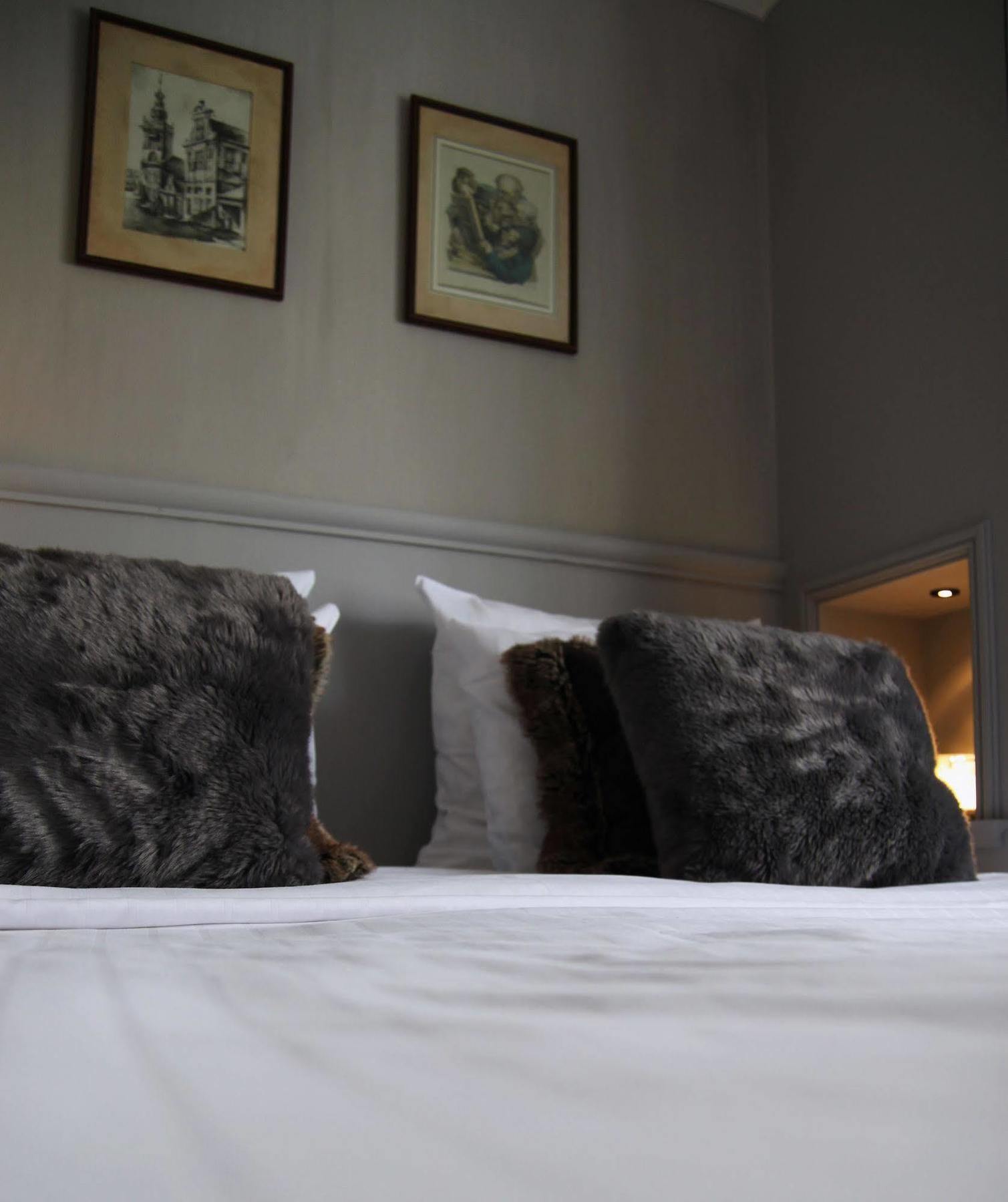 Suitehotel Posthoorn Monnickendam Eksteriør billede